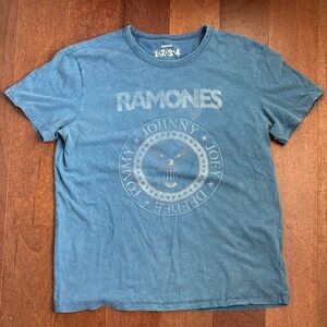 Ramones Graphic T-Shirt